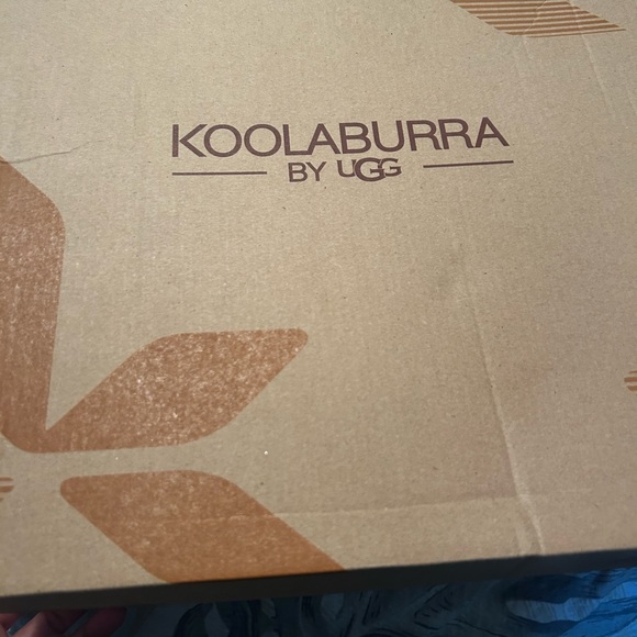 Only worn 1 time - Picture 2 of 4